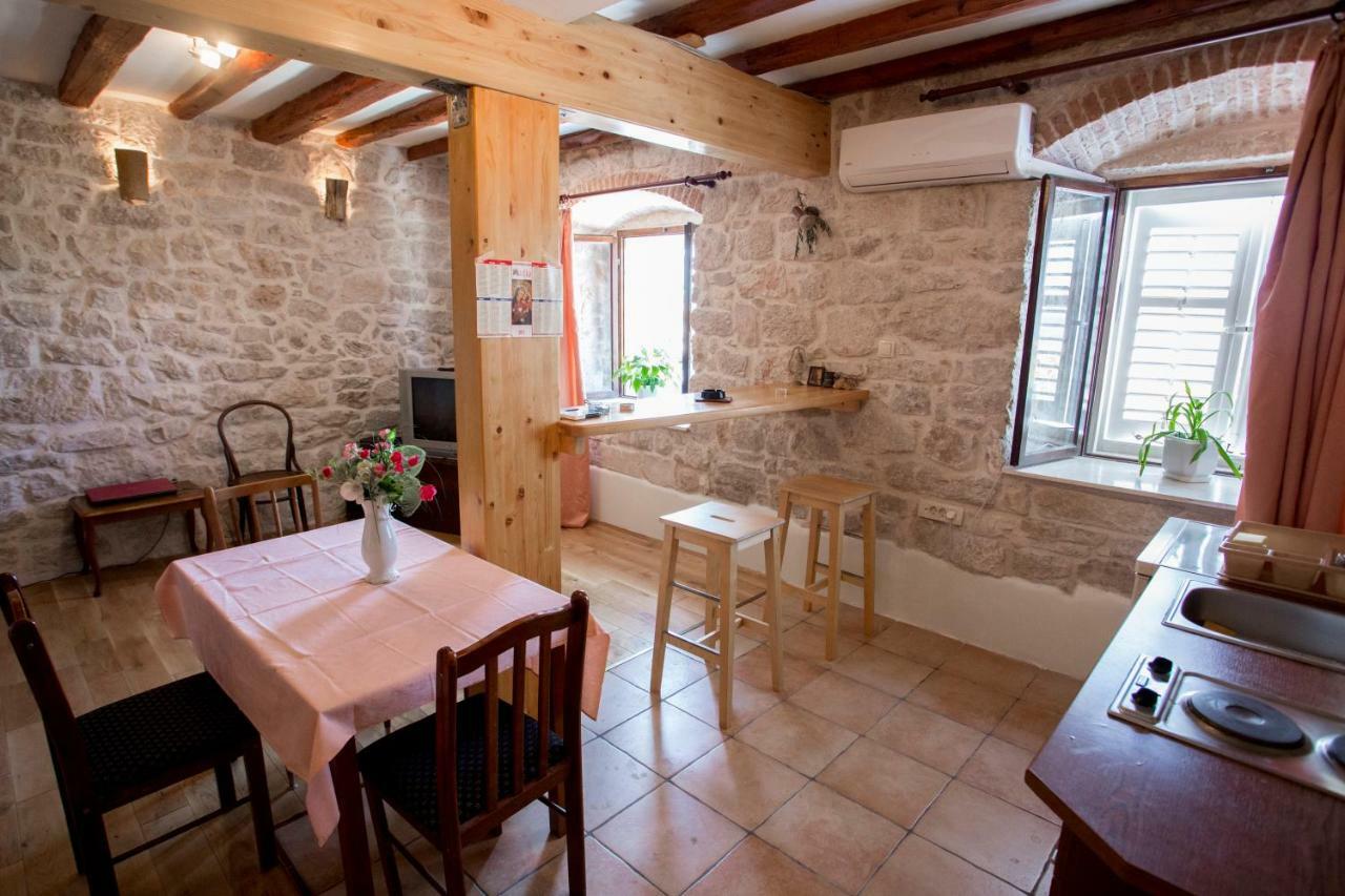 Apartment Riva Šibenik Exteriör bild